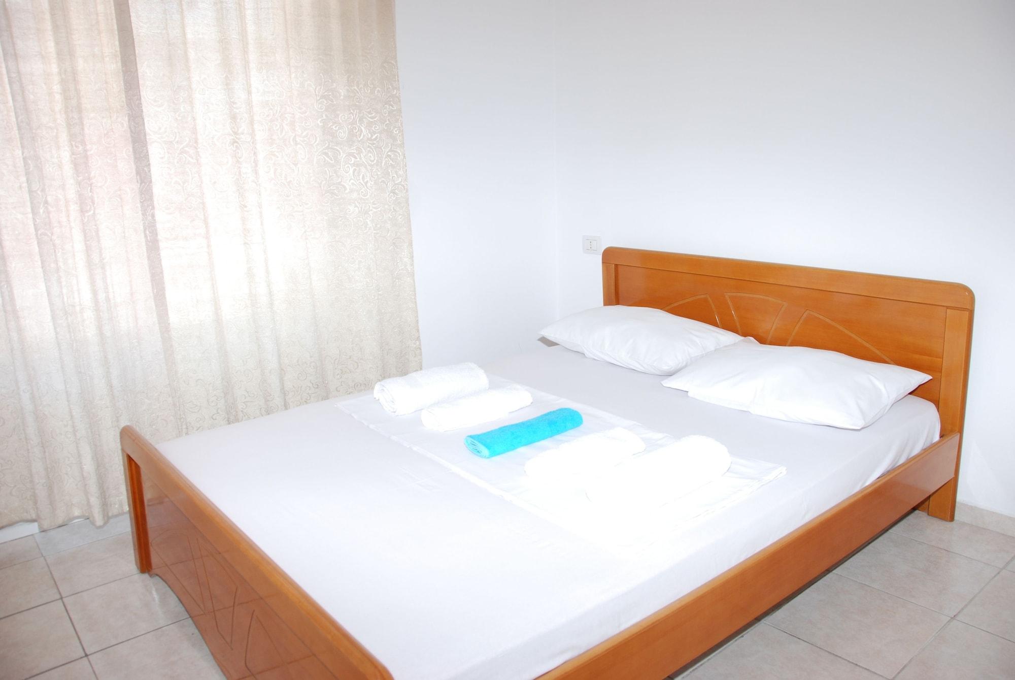 Casa Mia Hotel Sarandë Eksteriør billede