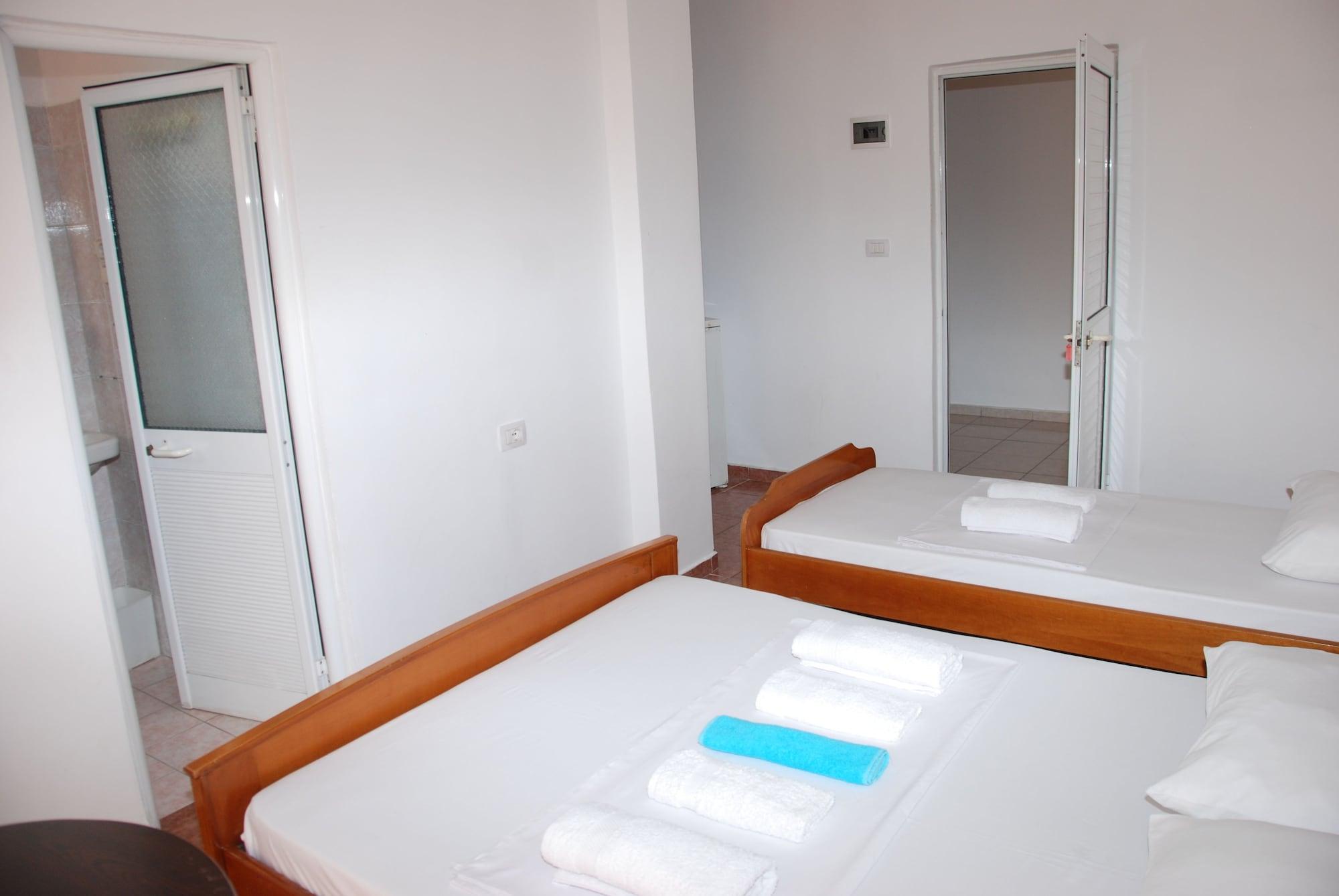 Casa Mia Hotel Sarandë Eksteriør billede