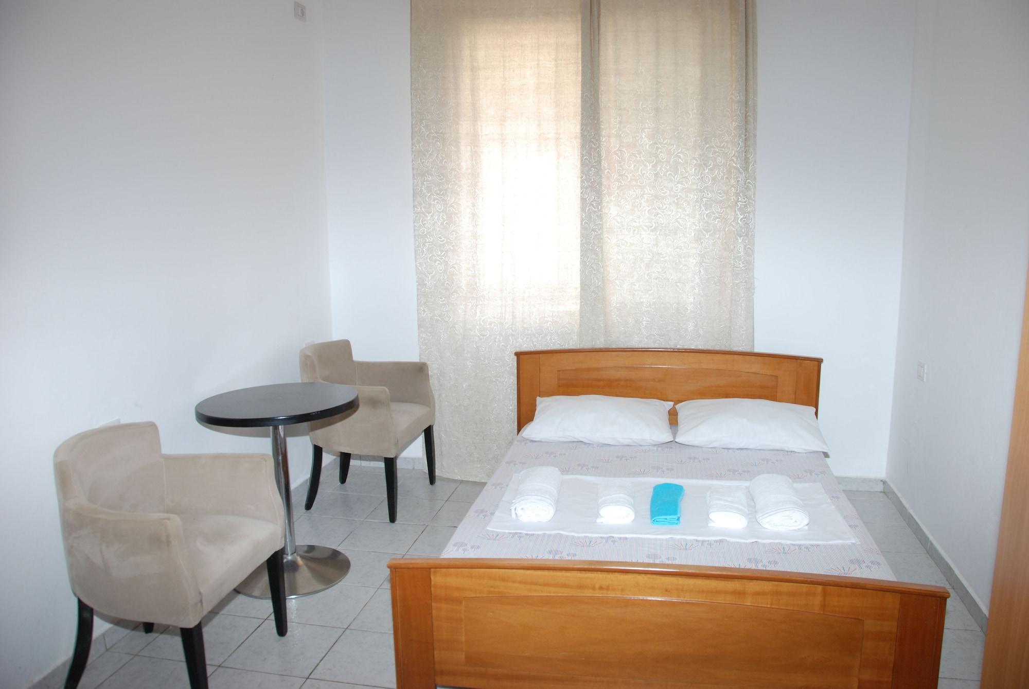 Casa Mia Hotel Sarandë Eksteriør billede