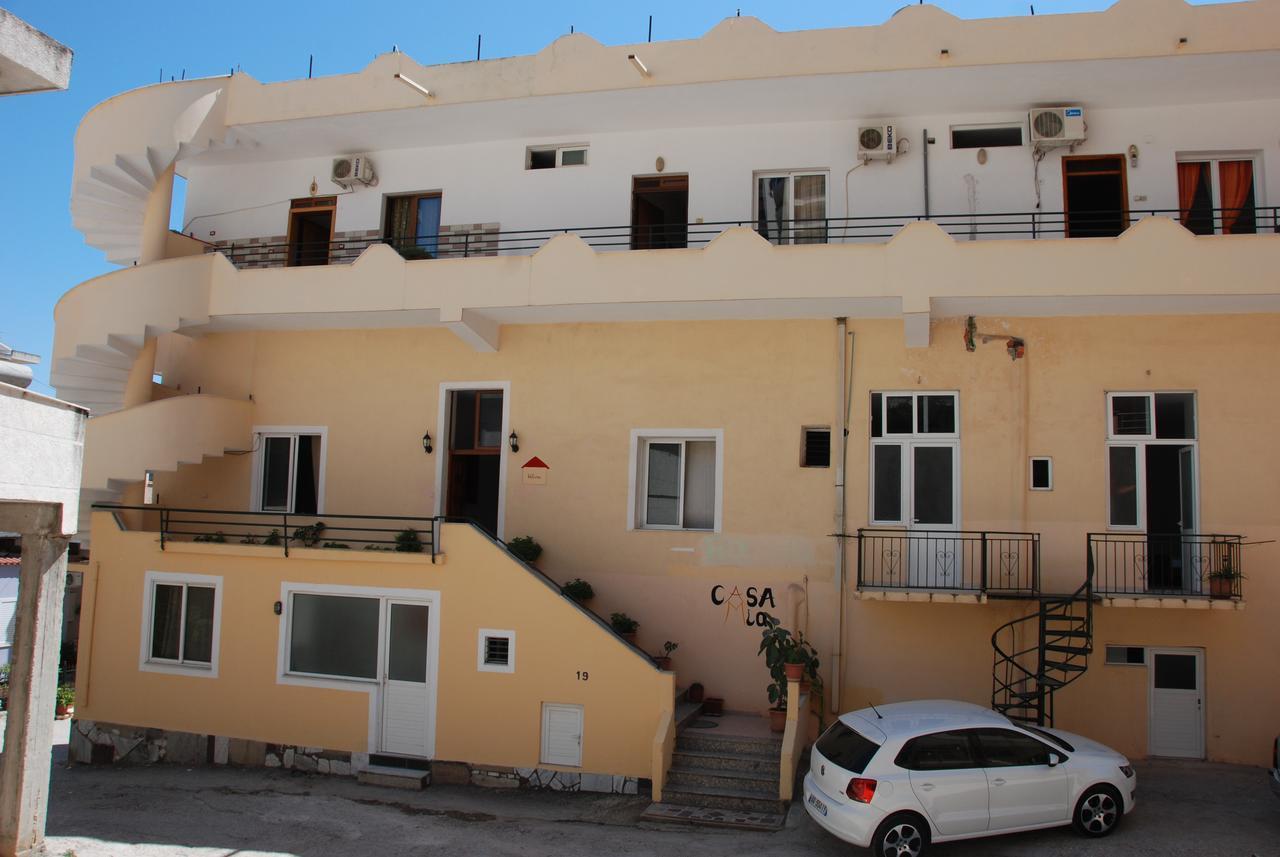 Casa Mia Hotel Sarandë Eksteriør billede